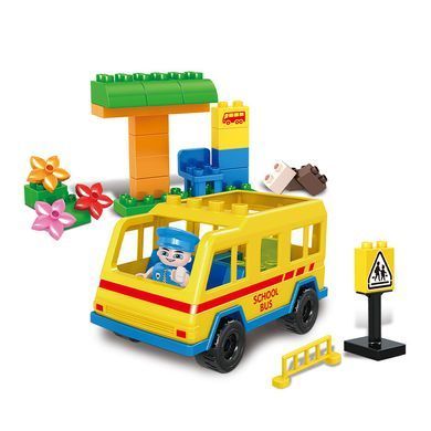 Конструктор Shool Школьный автобус (30 pcs) 6826